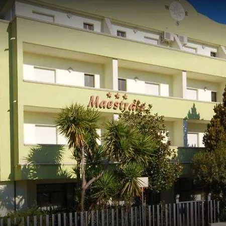 Hotel Maestrale 3*