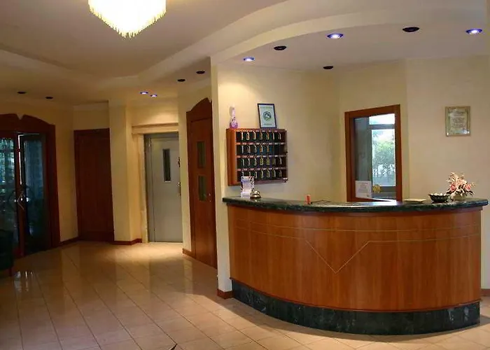 Maestrale 酒店 圣贝内代托-德尔特龙托