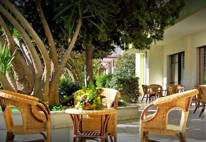 Maestrale 3* 圣贝内代托-德尔特龙托